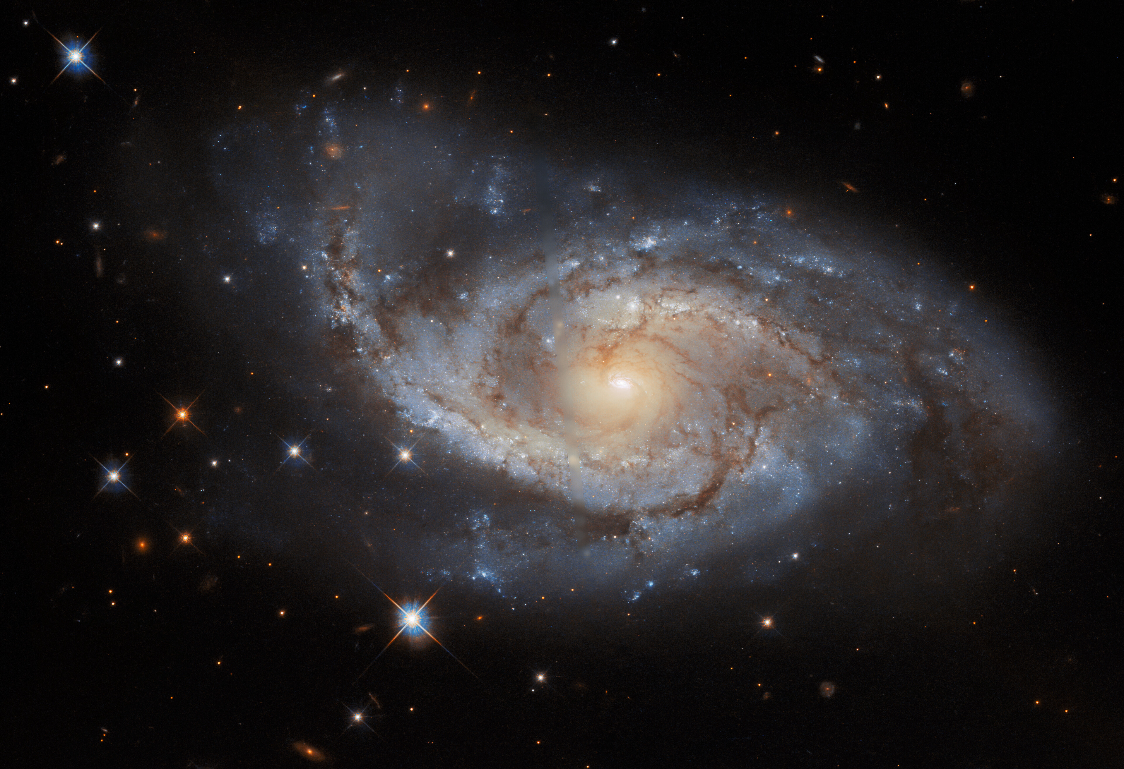 NGC 3318, a barred spiral galaxy