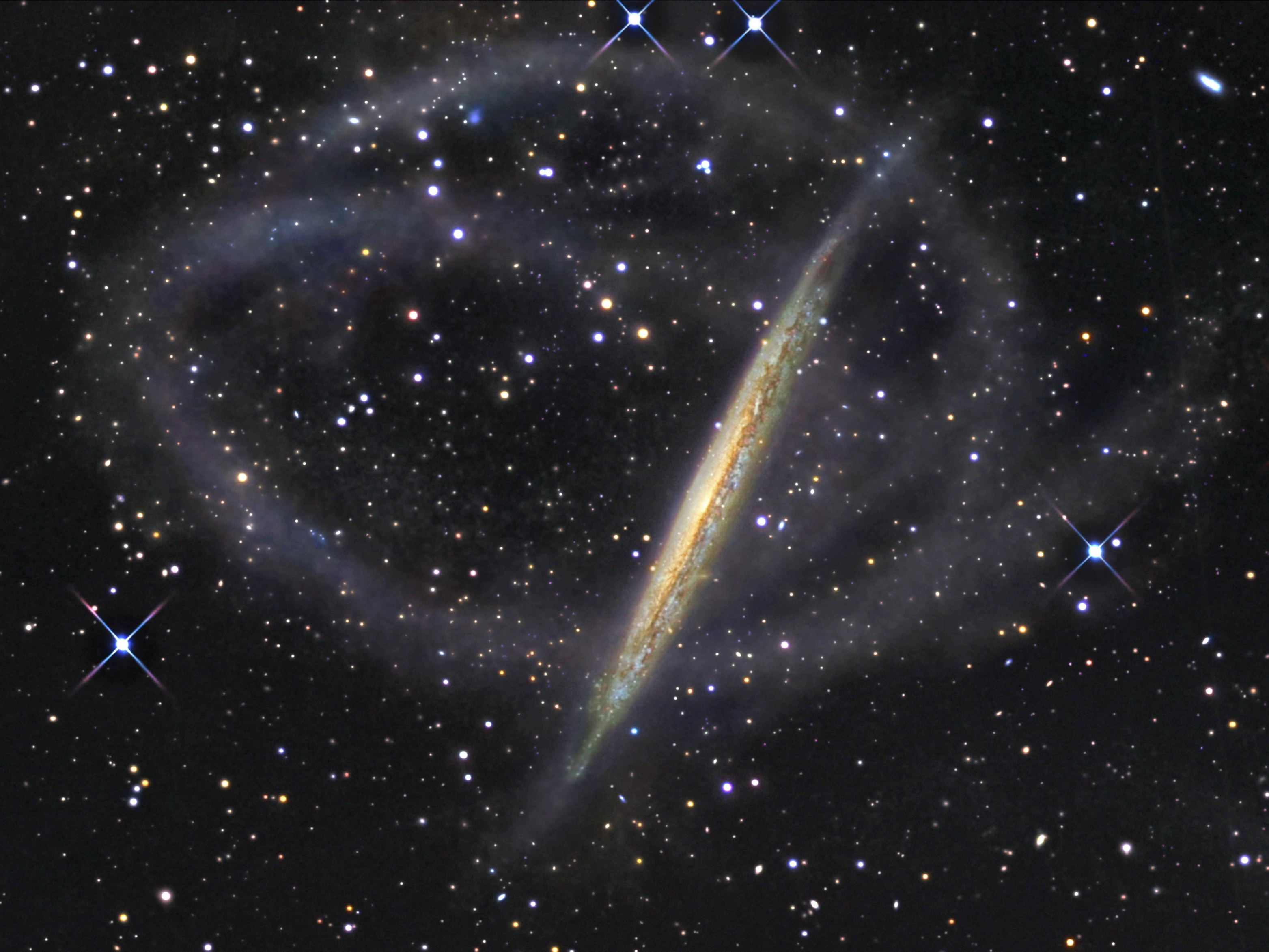 NGC 5907, the Splinter Galaxy, a striking edge-on spiral galaxy in the Northern Cloud